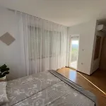 Ваканционна къща над залива -
