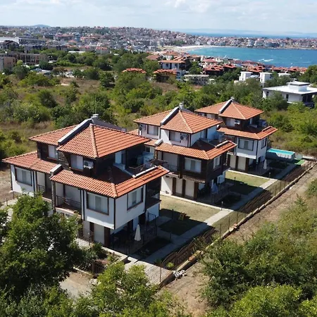 Over The Bay - Holiday home *